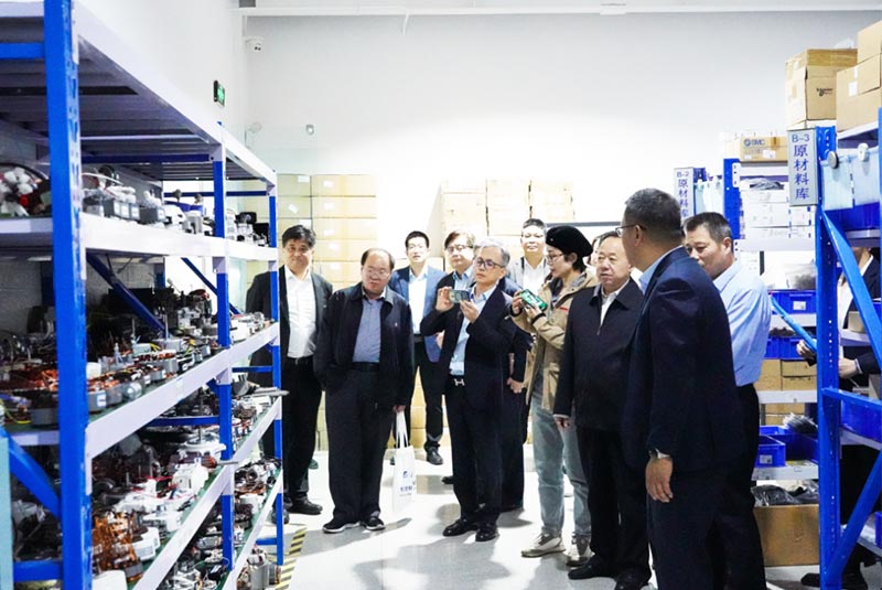 深化合作丨中國電器工業(yè)協(xié)會(huì)微電機(jī)分會(huì)八屆四次理事會(huì)一行到艾普智能參觀交流—AIP艾普
