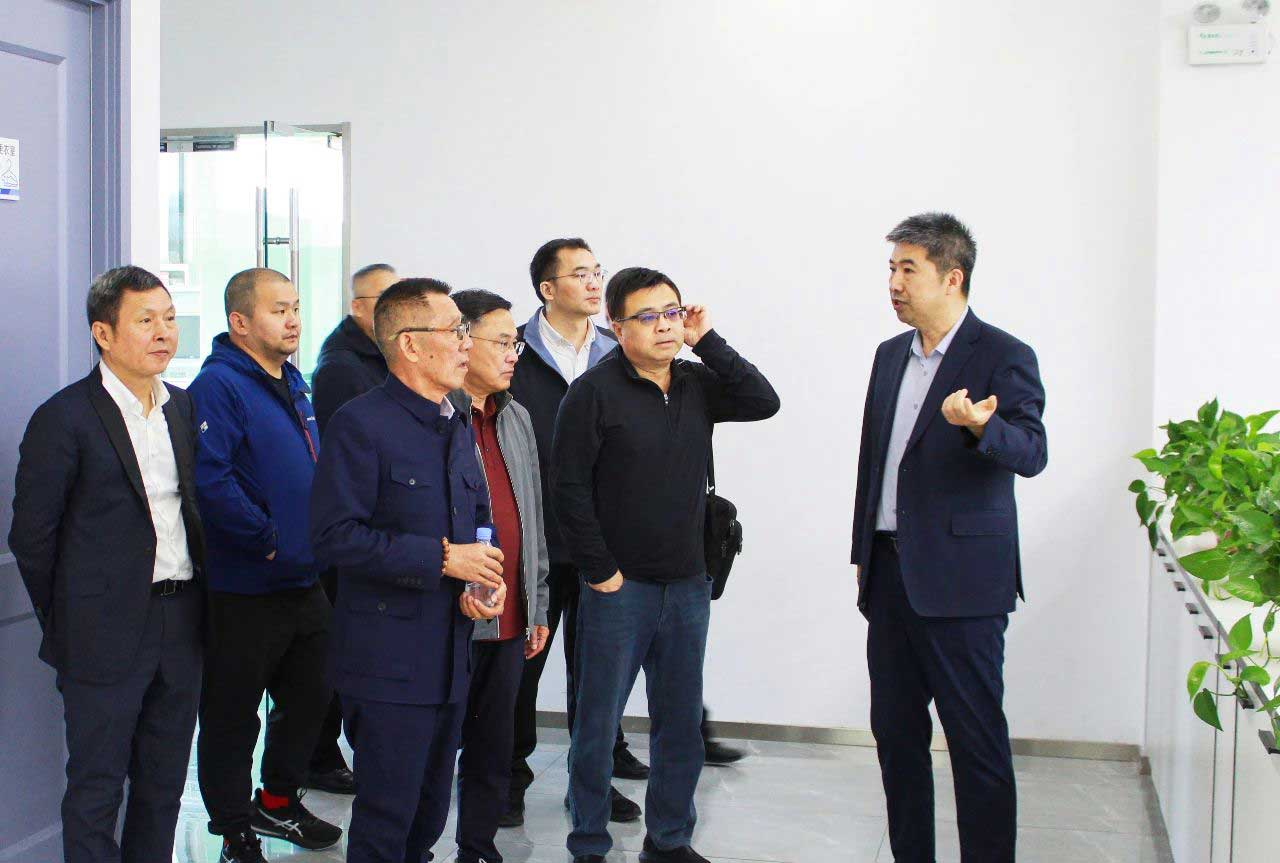 艾普承辦丨中國電子元件行業(yè)協(xié)會微特電機(jī)與組件分會九屆六次理事會議在青島圓滿召開
